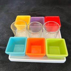 Dip dishes with square tray